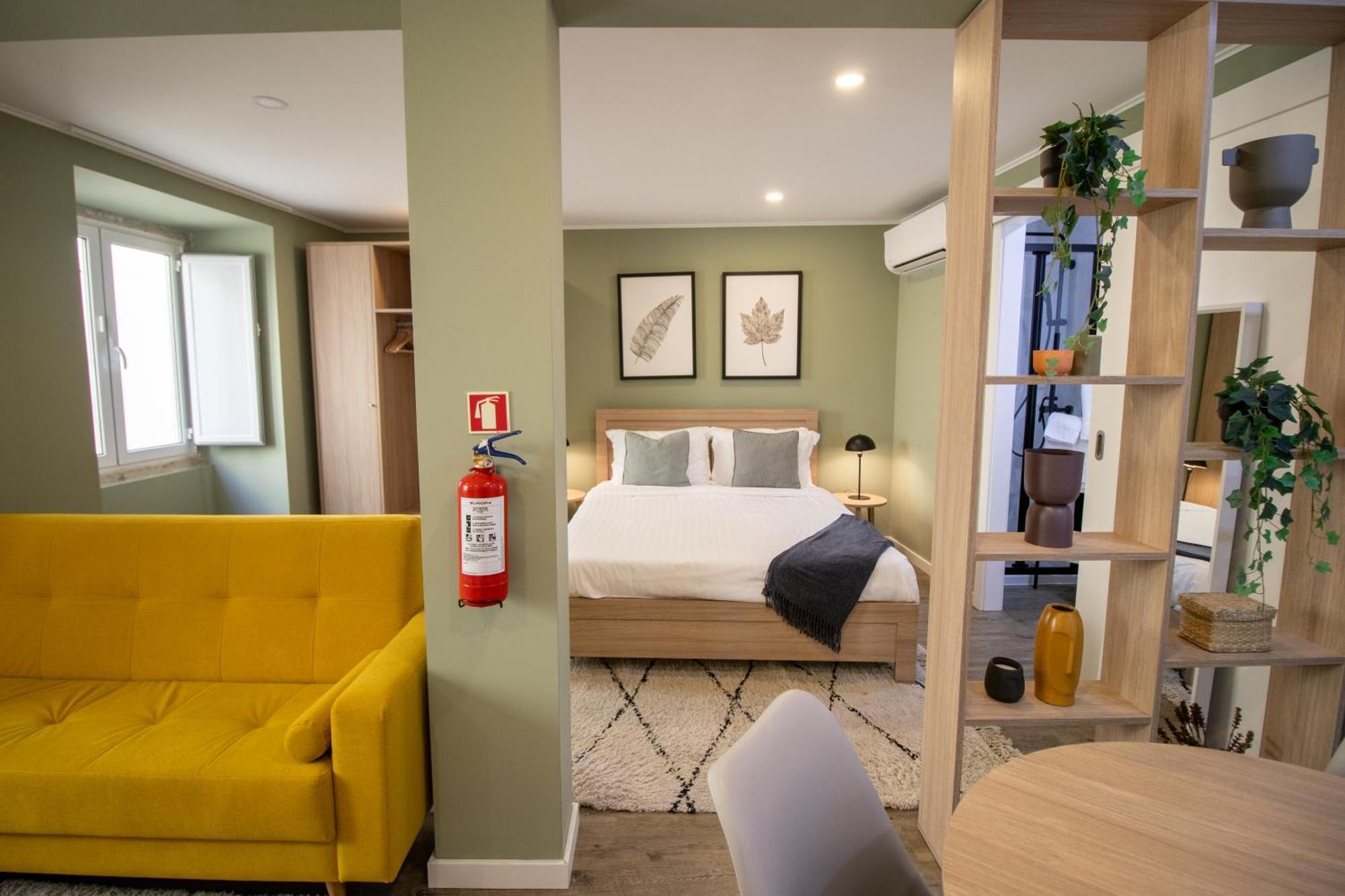 Loios Studios And Apartments Lisboa Extérieur photo