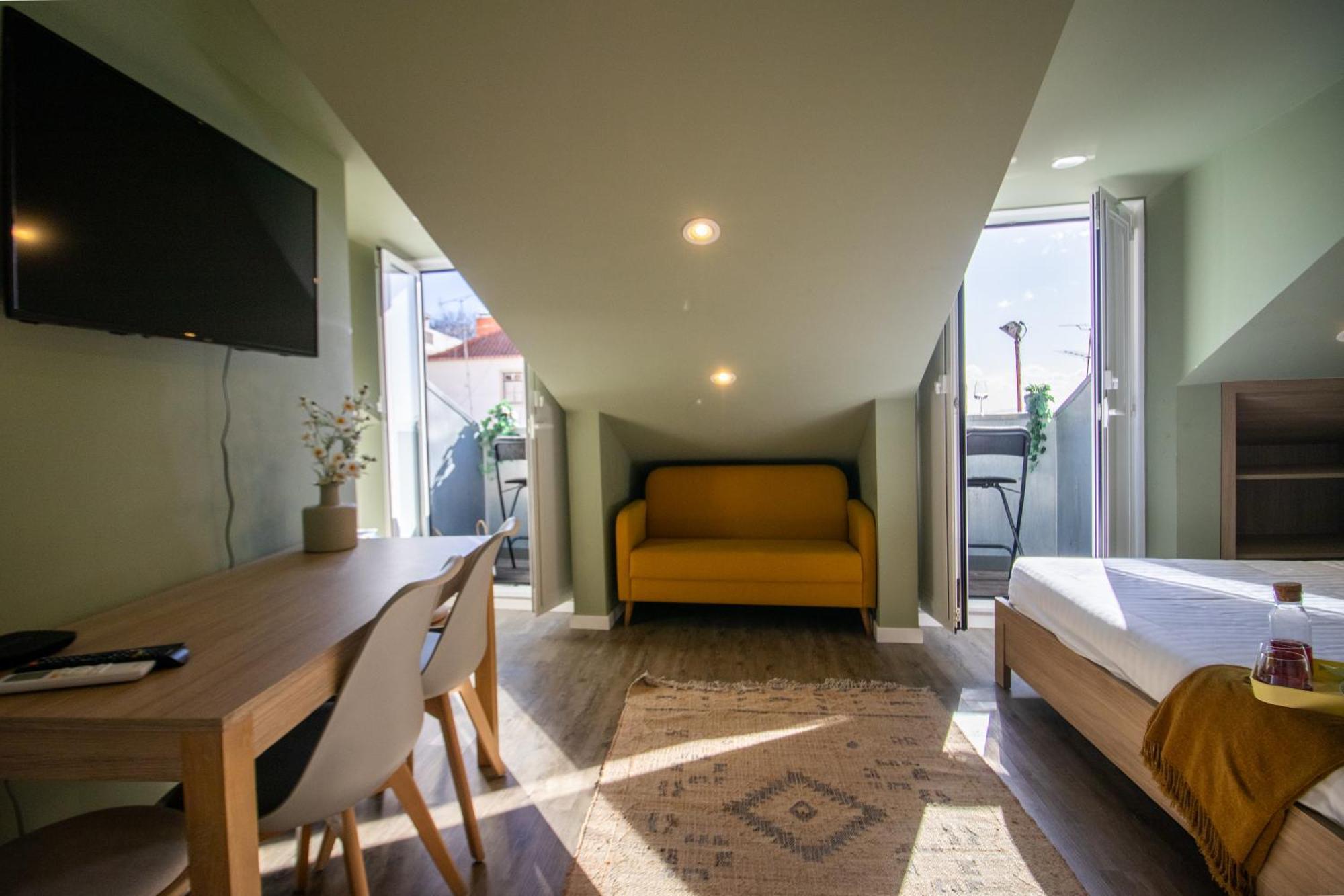 Loios Studios And Apartments Lisboa Extérieur photo